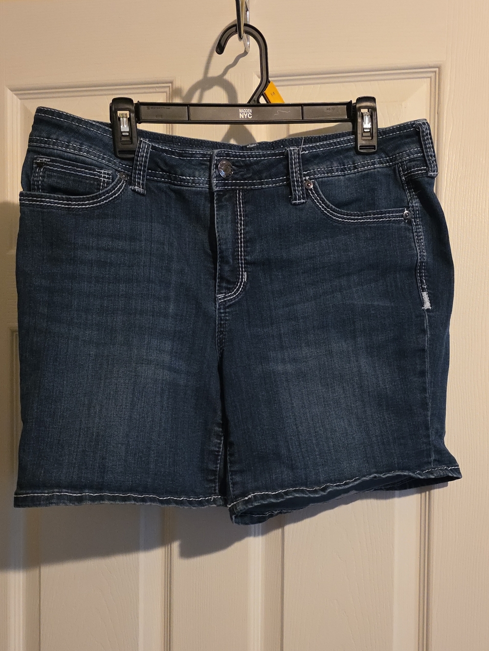 Seven7 Women's Classic Indigo Stretch Denim Shorts